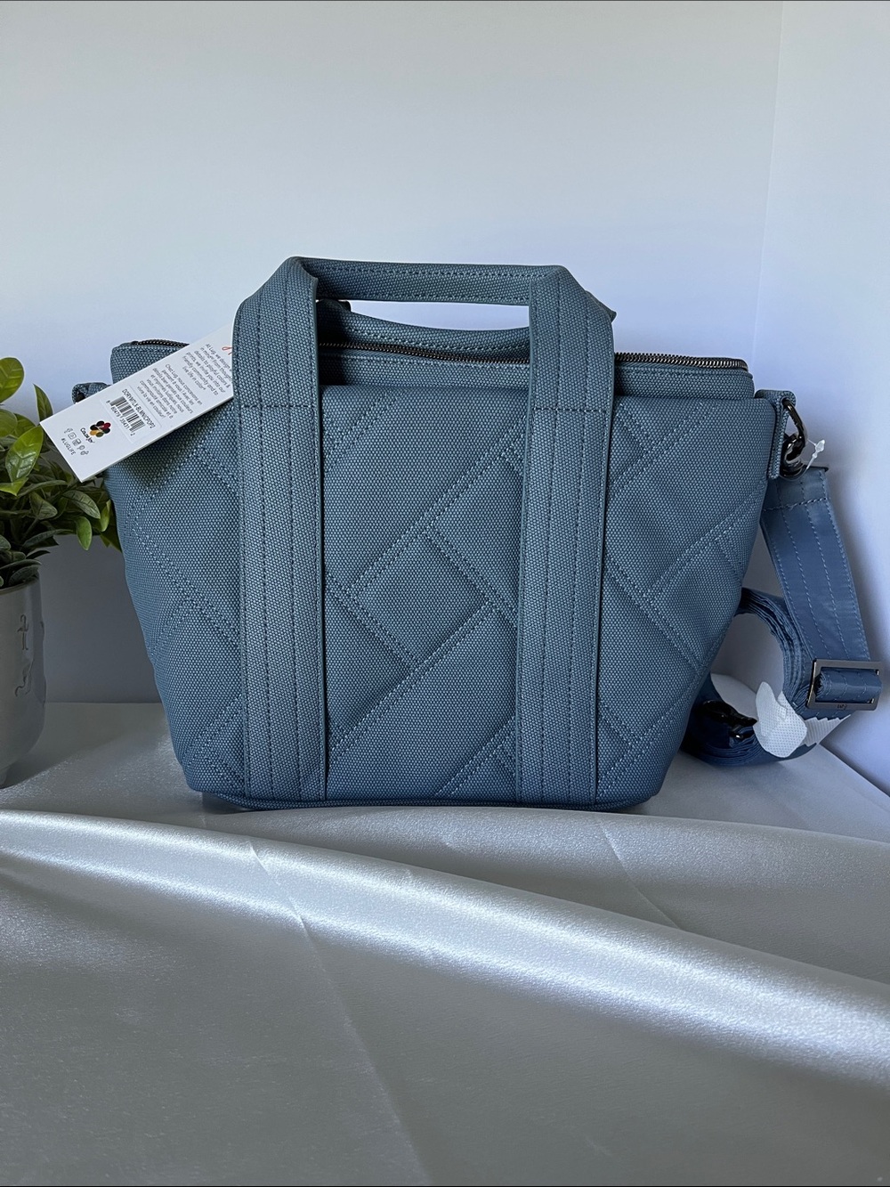LUG - Dory Matte Luxe VL Crossbody Bag in Blue Moon w/North Star Cream interior - Picture 2 of 8